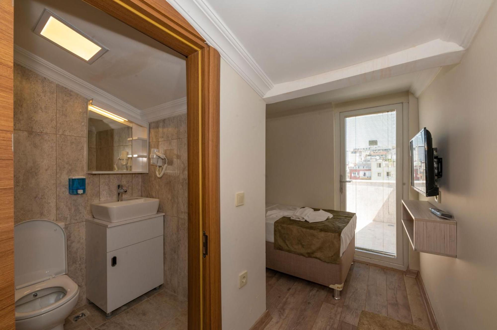Hotel Bazaar Old 3*